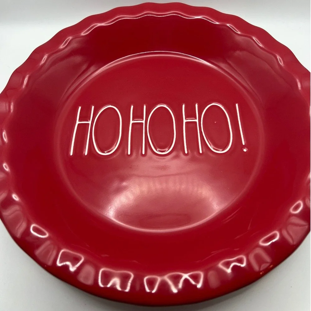 Rae Dunn Ho Ho Ho! Red Pie Plate 9 inches New With Tags Christmas Holiday Santa